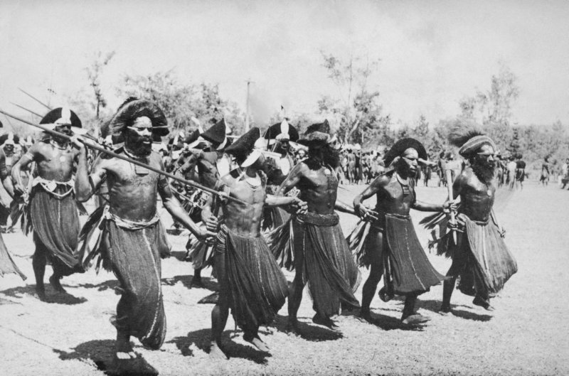 wabagdancers.jpg